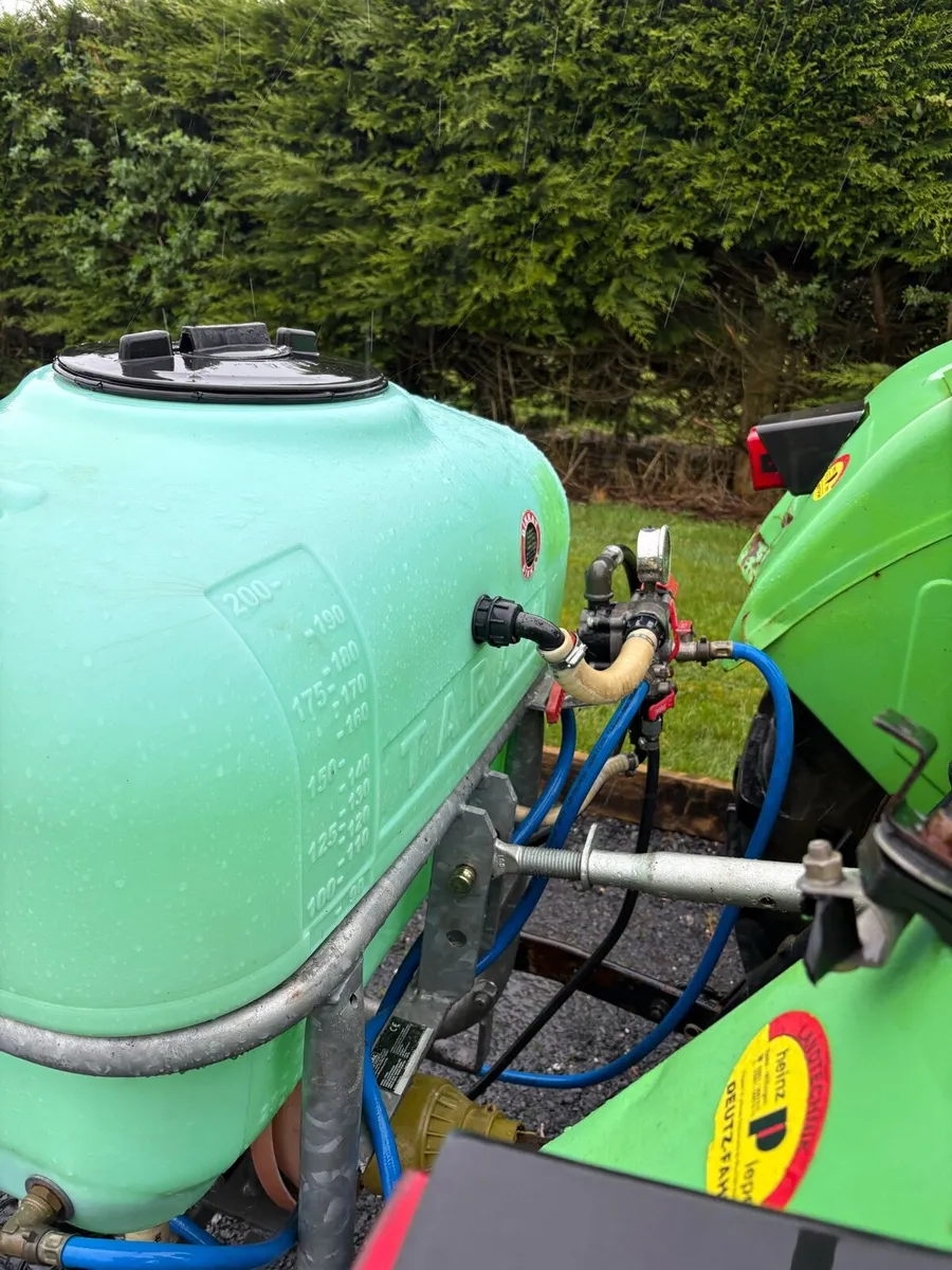 Price drop 200 lt sprayer - Image 3