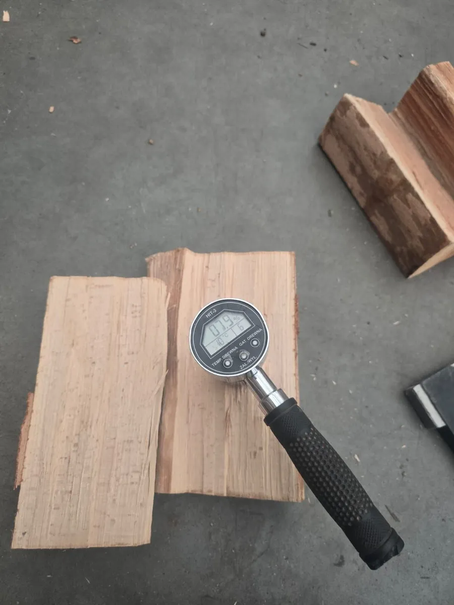 Premium Kiln-Dried Beech Firewood - Medium Crate - Image 4