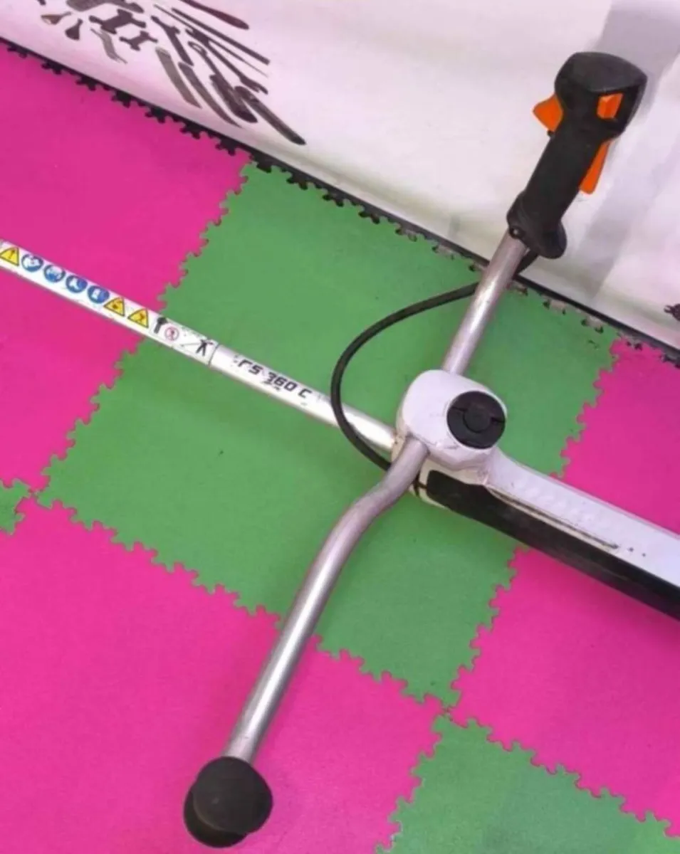 STIHL FS360C PETROL BRUSH CUTTER TRIMMER STRIMMER - Image 3