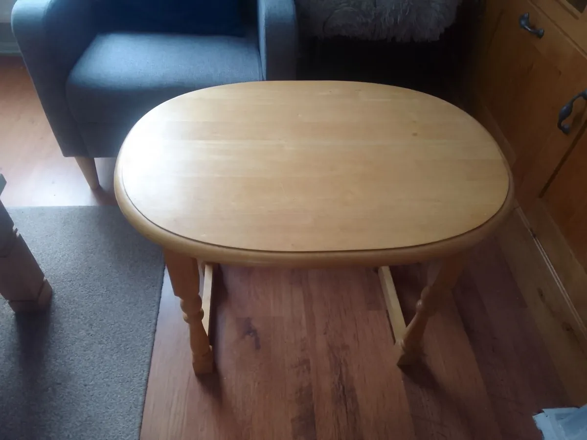Coffee table - Image 1