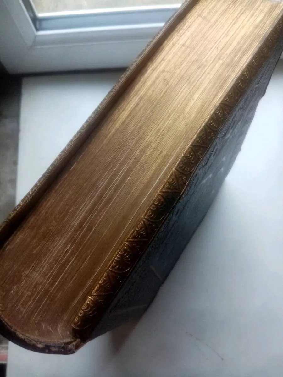 History of England (antique book) - Image 3