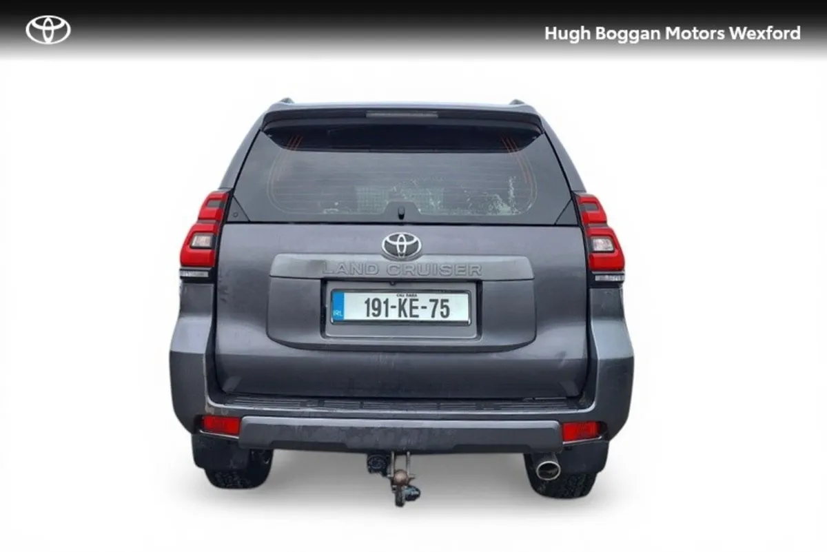 Toyota Land Cruiser LC LWB GX COMM AUTO - Image 4