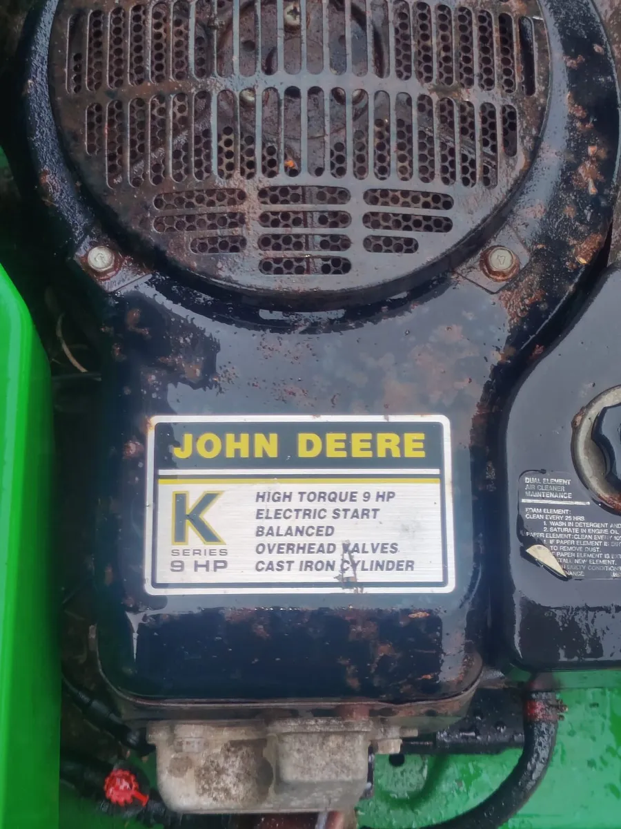 JOHN DEERE GX75 RIDER LAWNMOWER - Image 3