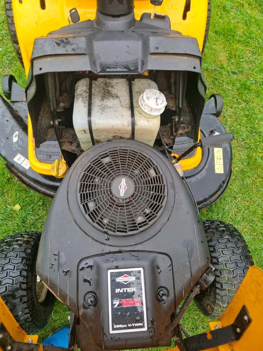 CubCadet ride on mower 2018  Delivery available - Image 3