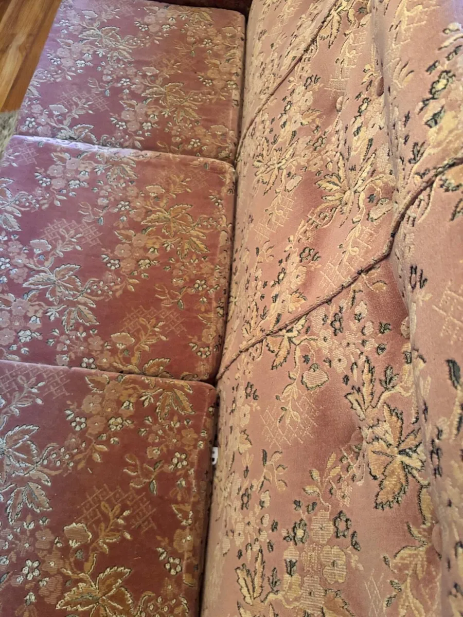 Suite of Furniture - Image 4