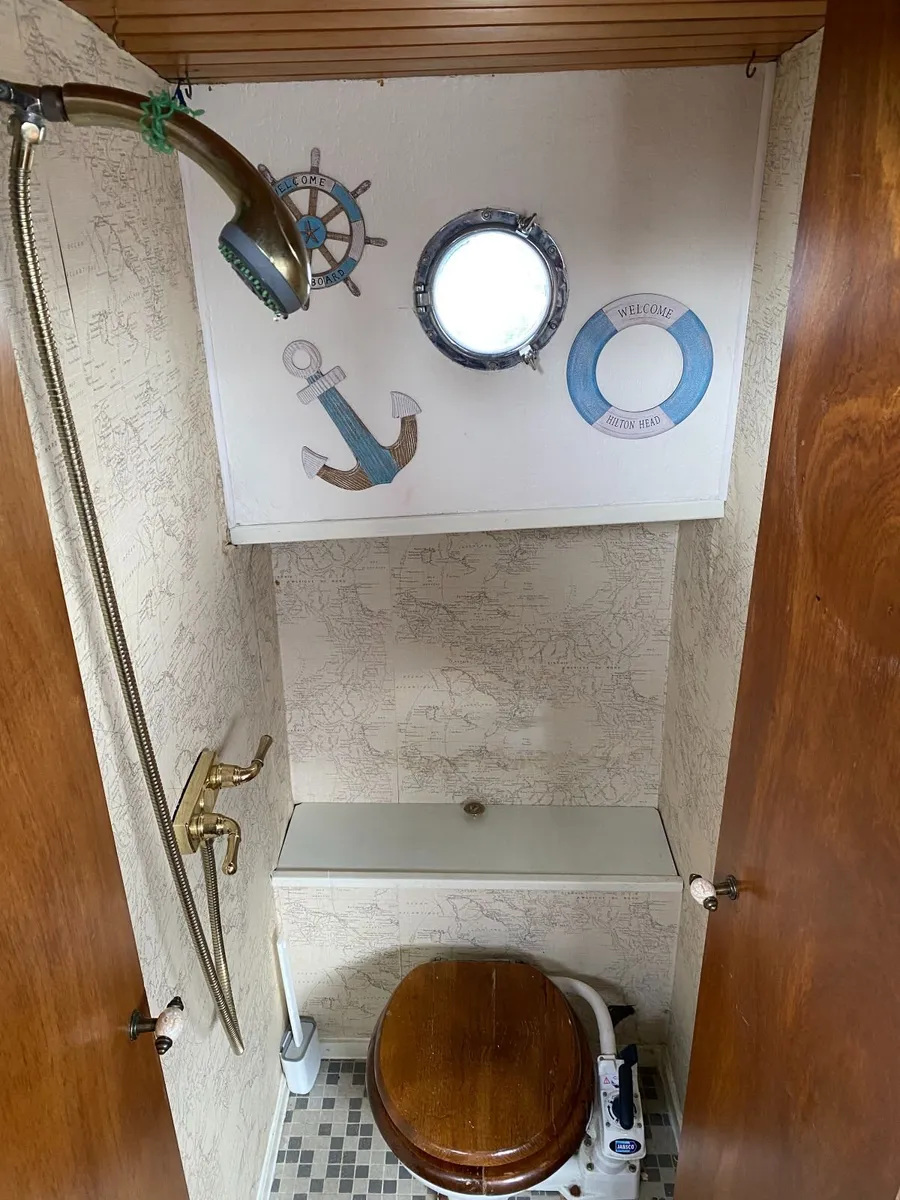 Dutch Steel Cruiser Boat - Image 4