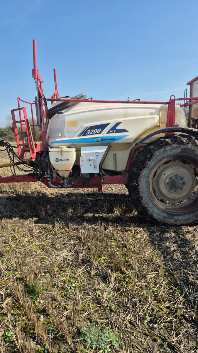 Bargam 3200L 24m trailed sprayer - Image 2