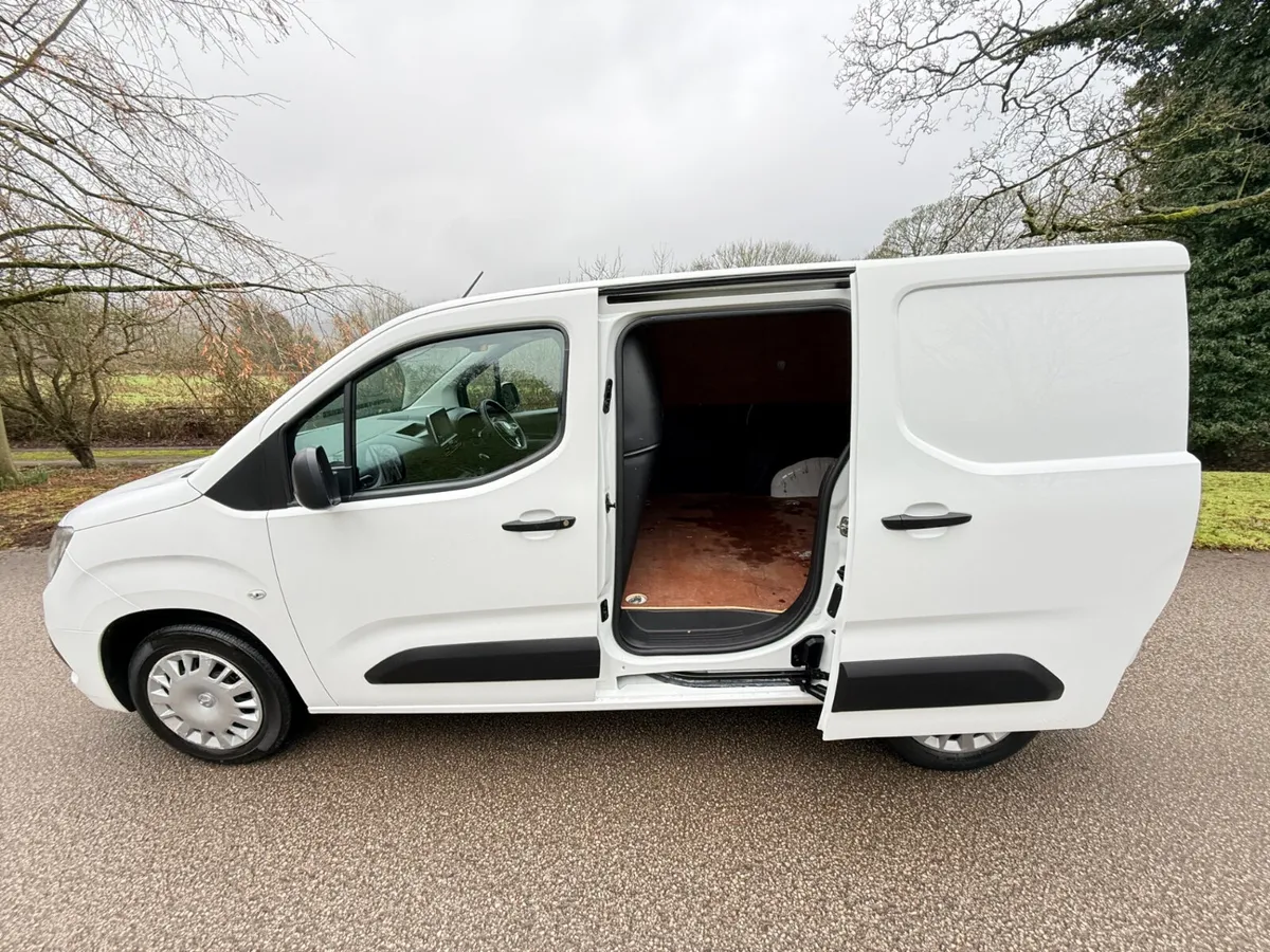 2020 Vauxhall Combo Small Panel Van - Image 1