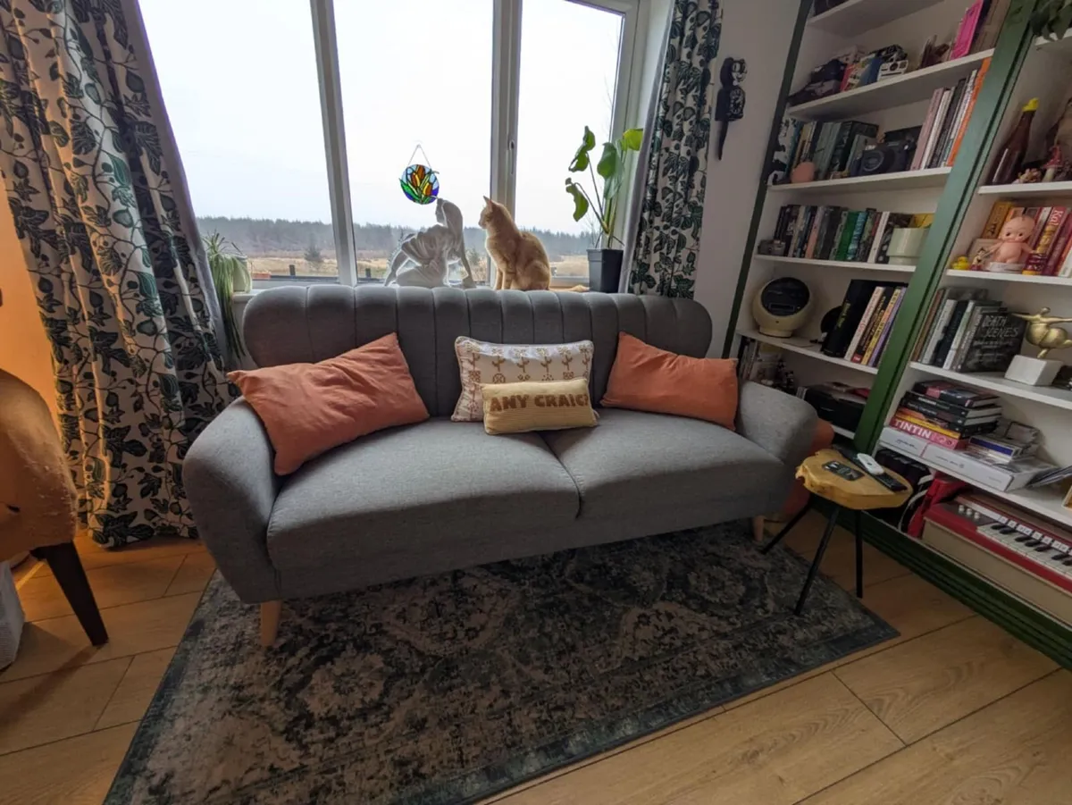 Harper 3 seater couch - Image 1