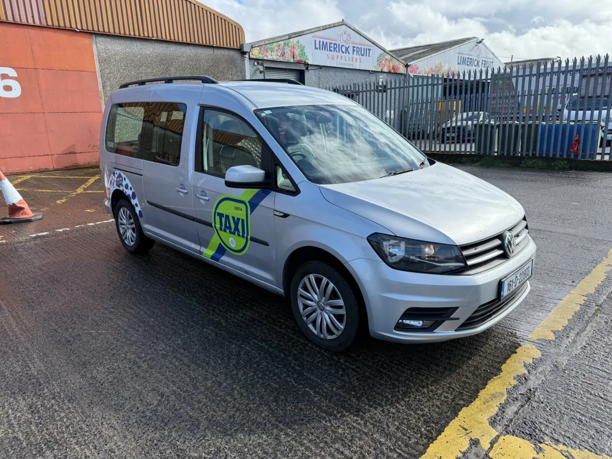2016 VW CADDY MAXI LIFE AUTOMATIC - Image 1