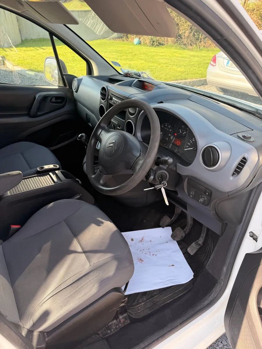 Citroen berlingo/Peugeot partner - Image 2