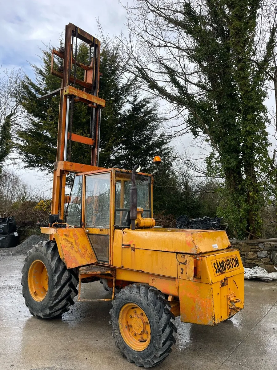 Sanderson forklift - Image 1