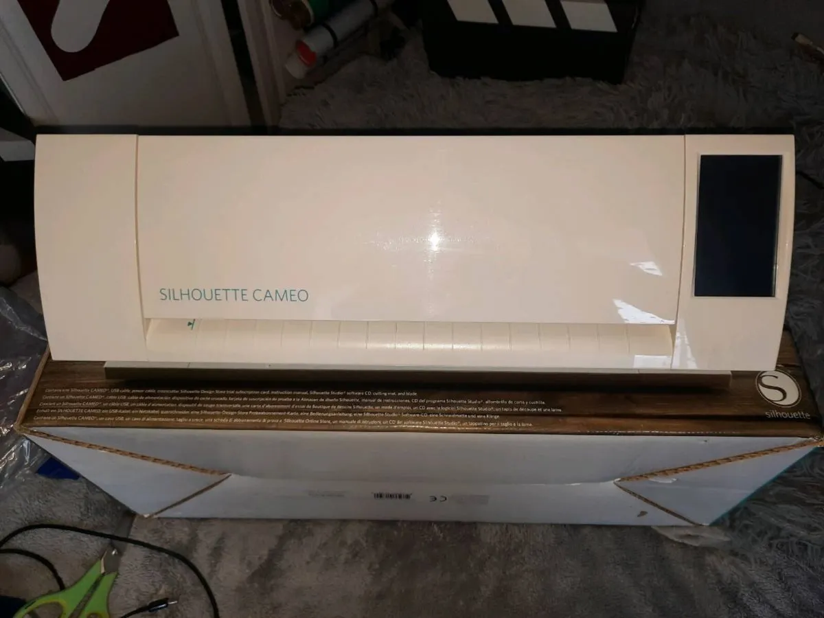 Silhouette cameo vinyl cutter - Image 2