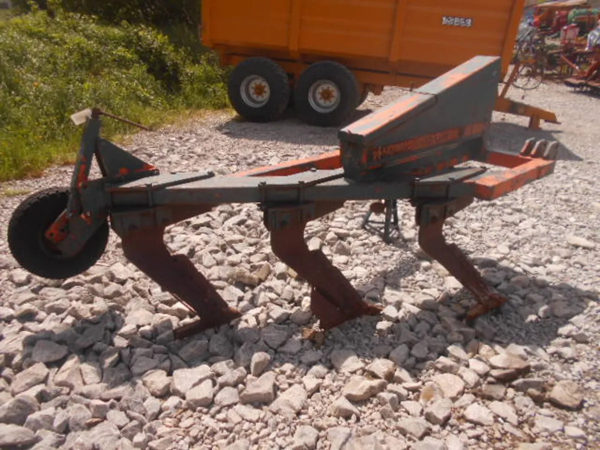 HOWARD 3 LEG PARAPLOW SUBSOILER- 11014459 - Image 1