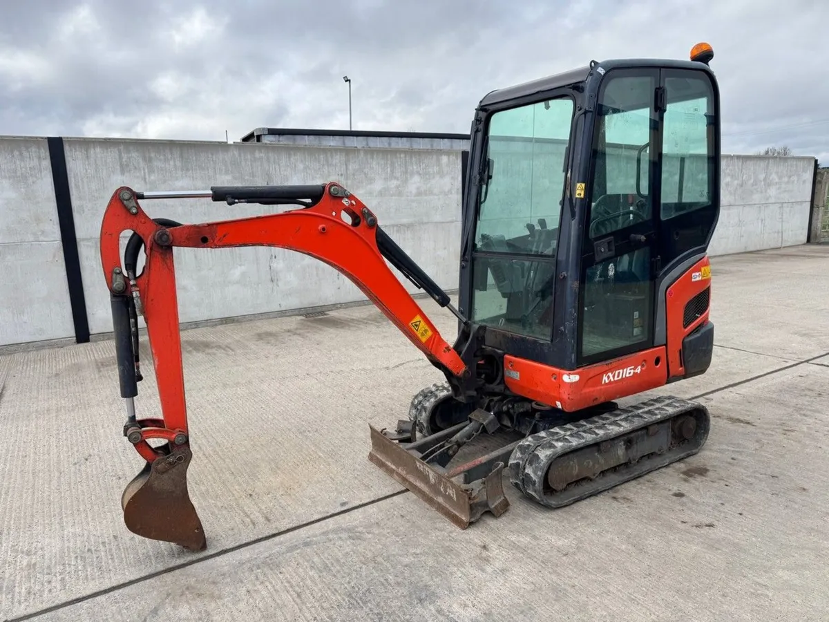 KUBOTA KX016-4 1.6 TON MINI DIGGER - Image 1