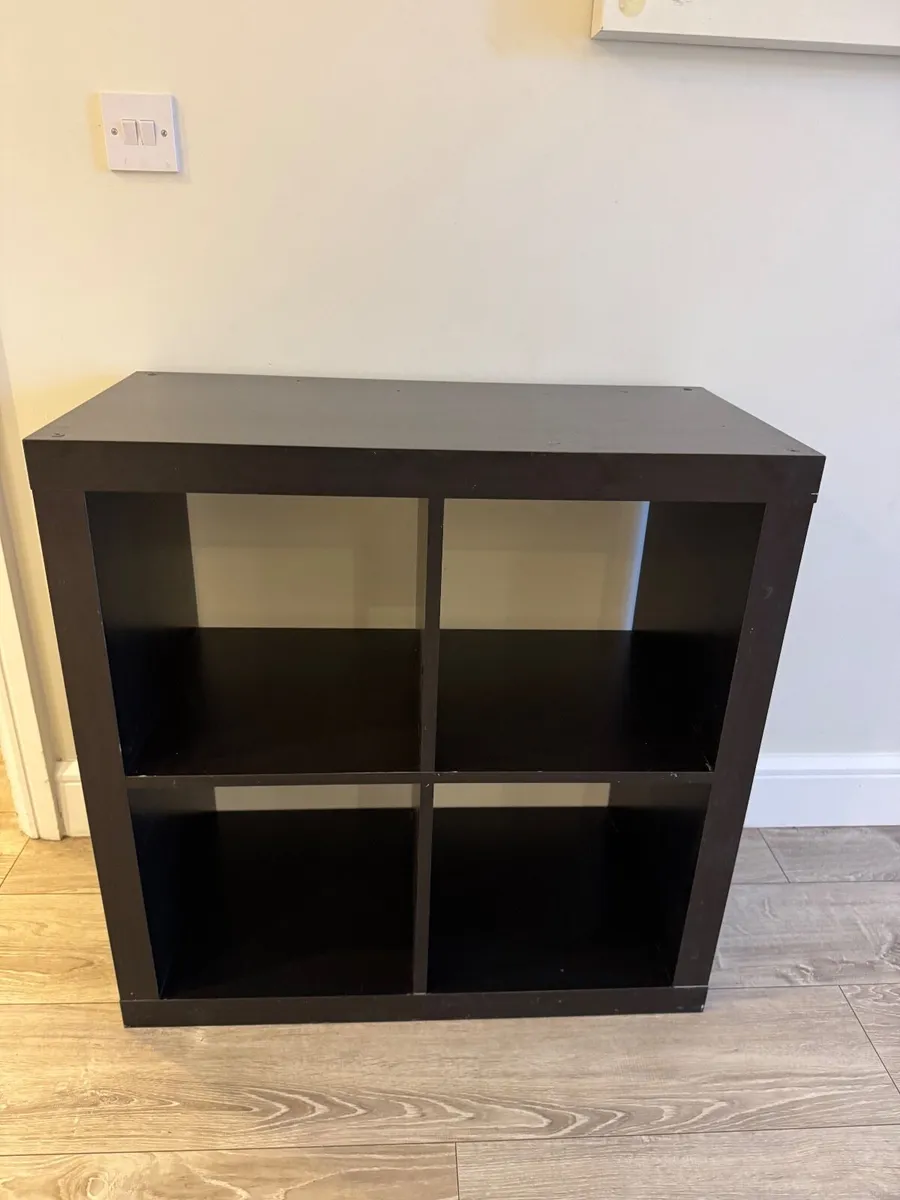 Office table - Image 2