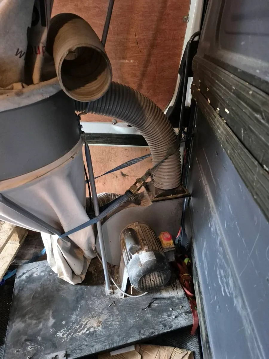 Dust extractor - Image 2