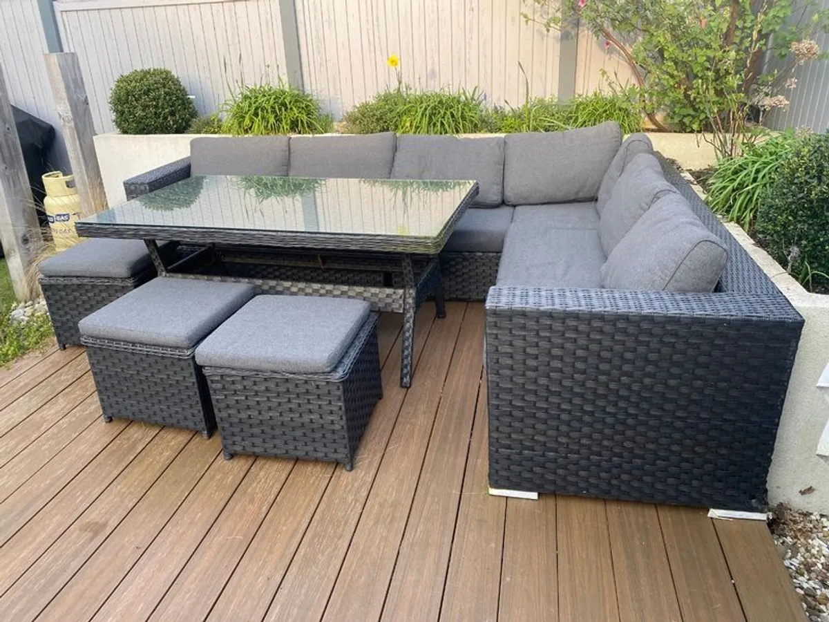 Garden Furniture - Image 2