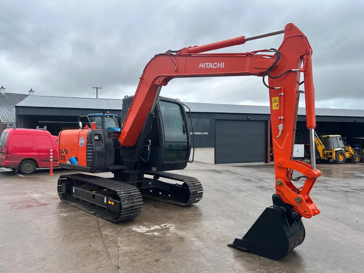 2014 Hitachi Zaxis 70 - Image 2