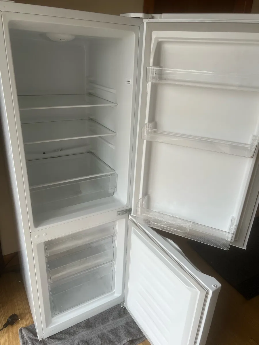 60/40 Fridge Freezer - Image 3