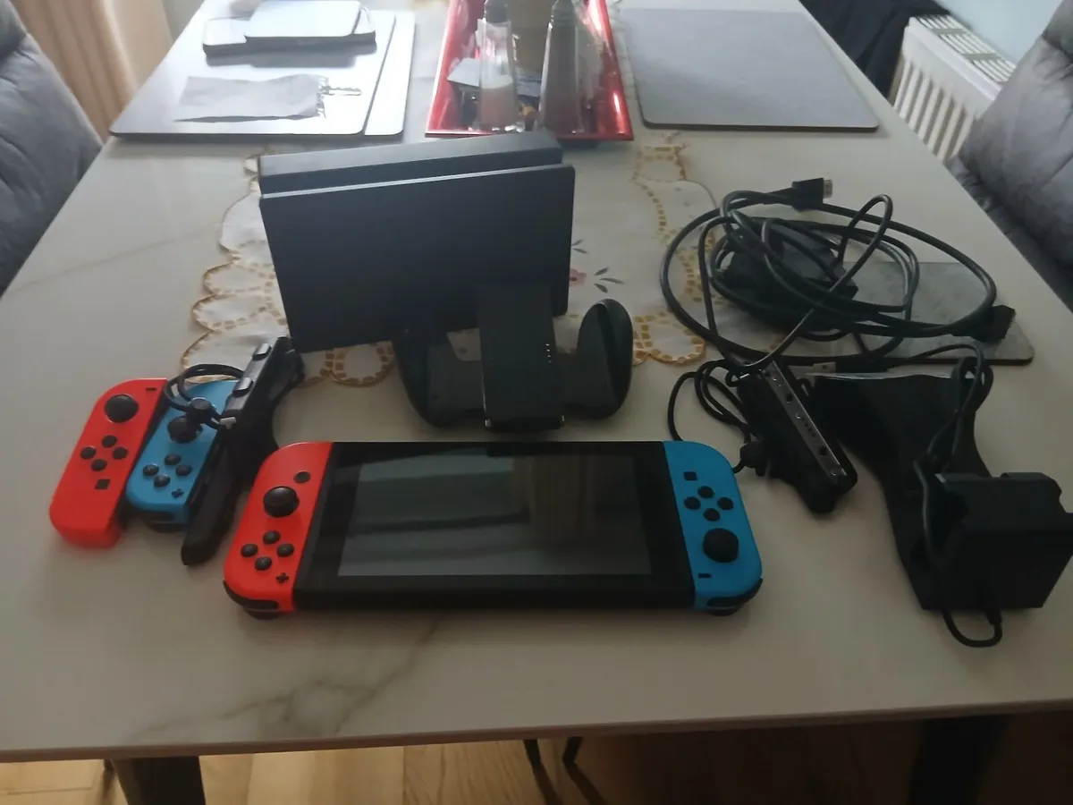 Nintendo switch - Image 4