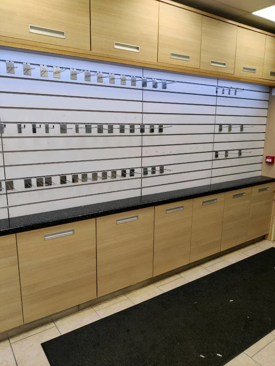 Retail display units - Image 3