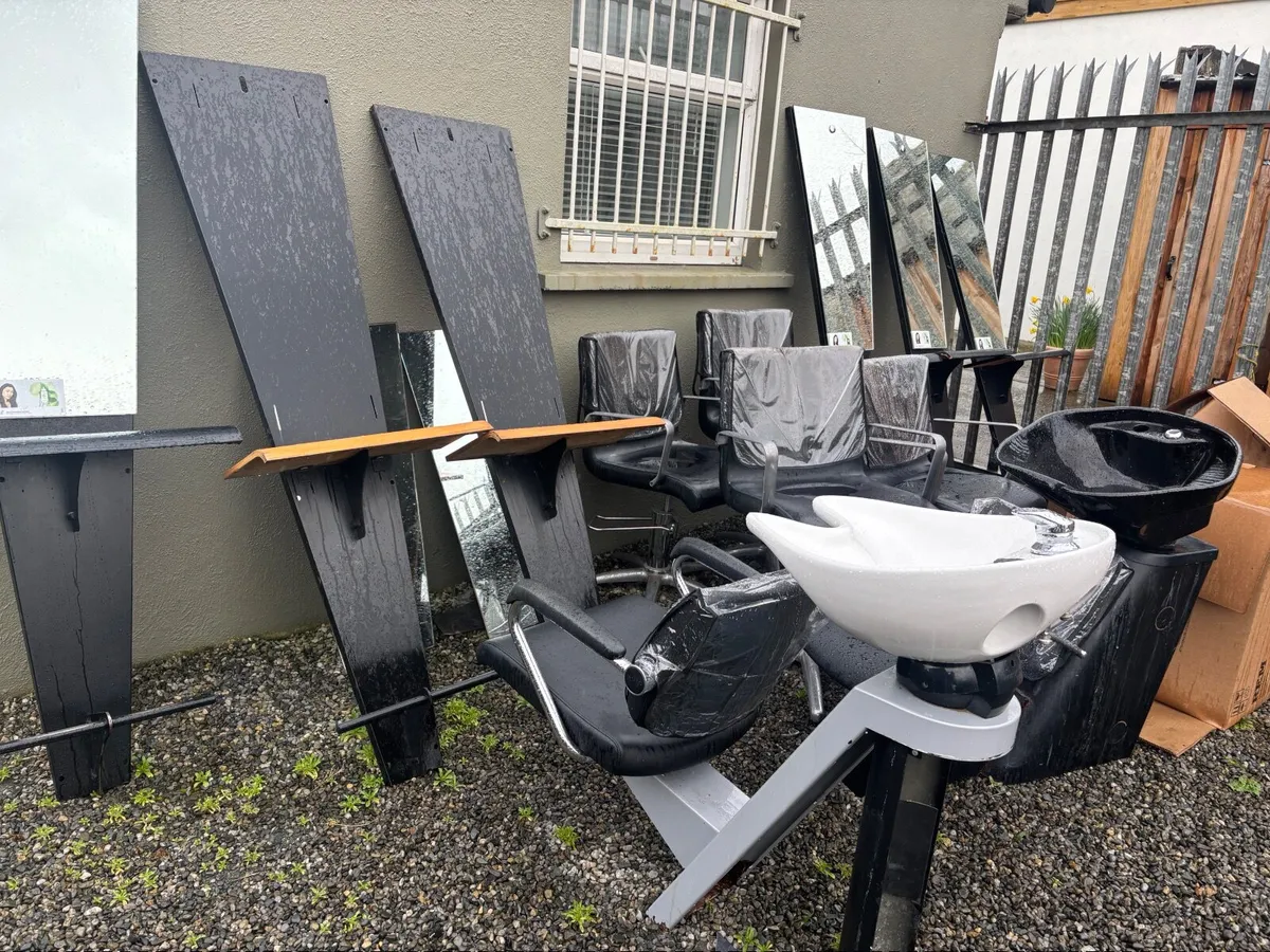 Hairdressing Furniture - Image 3