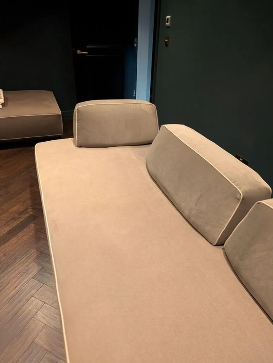 Sofas. High end modular. - Image 1