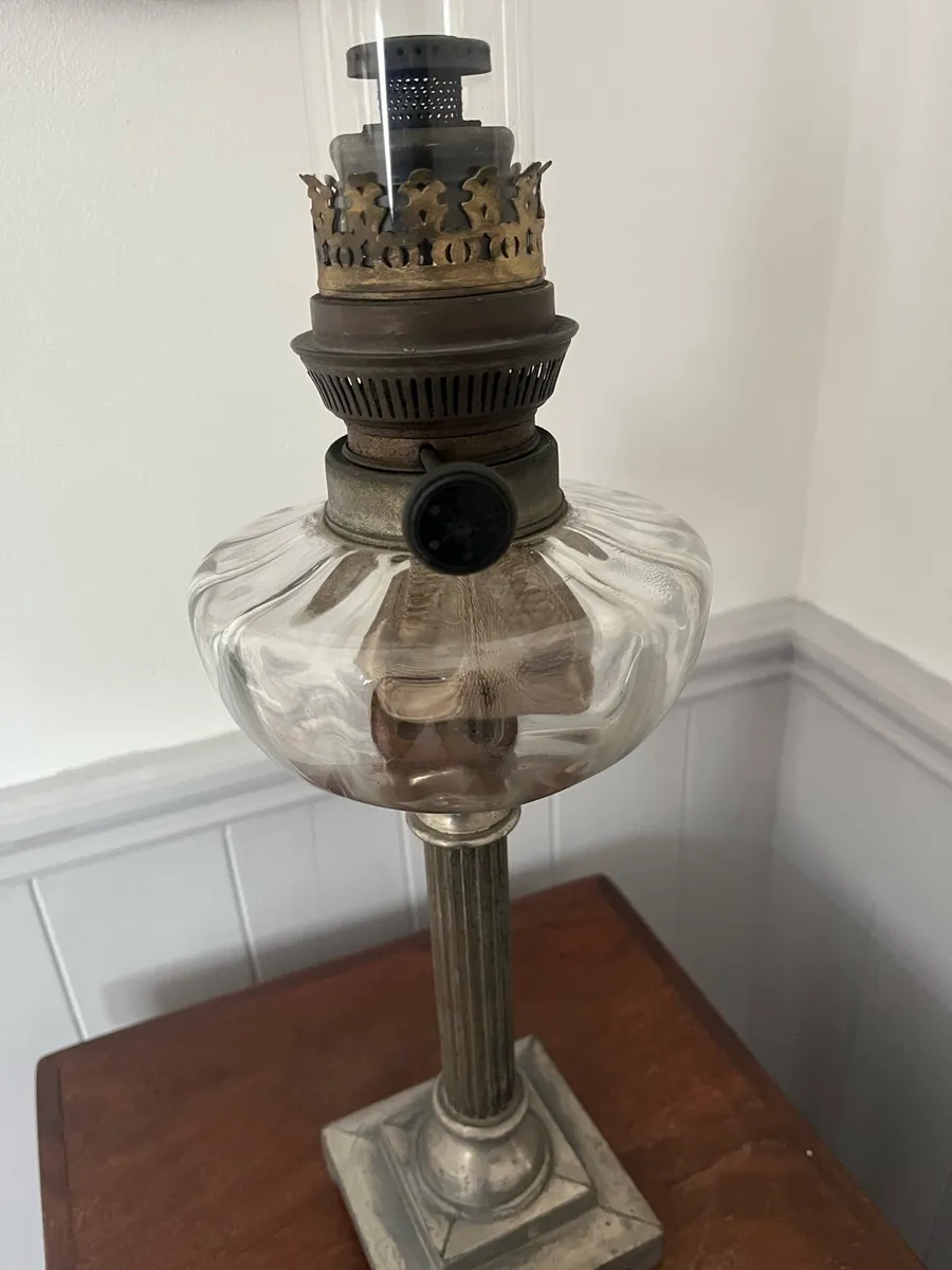 Vintage Oil Lamp - Image 2