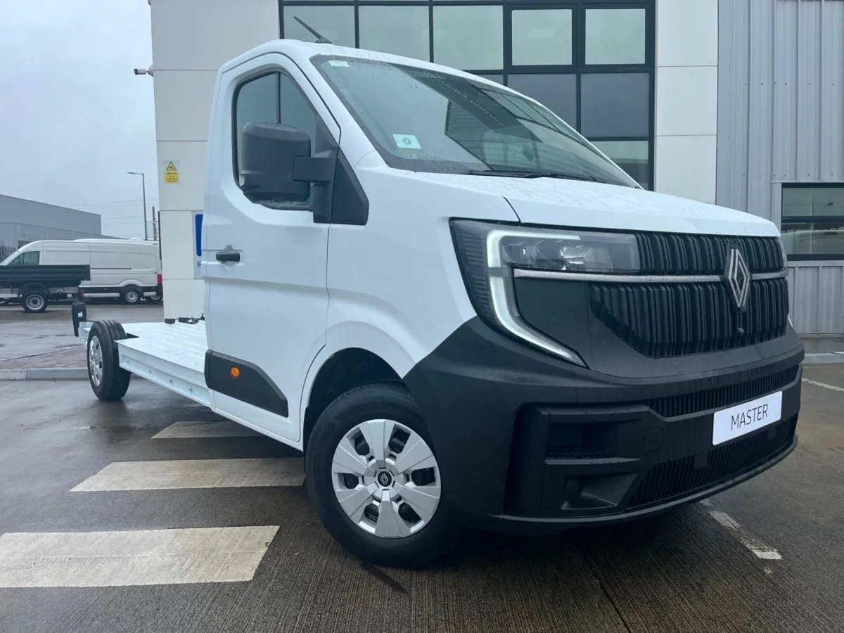 Renault Master Renault Master Platform Cab/ Flatbe - Image 2
