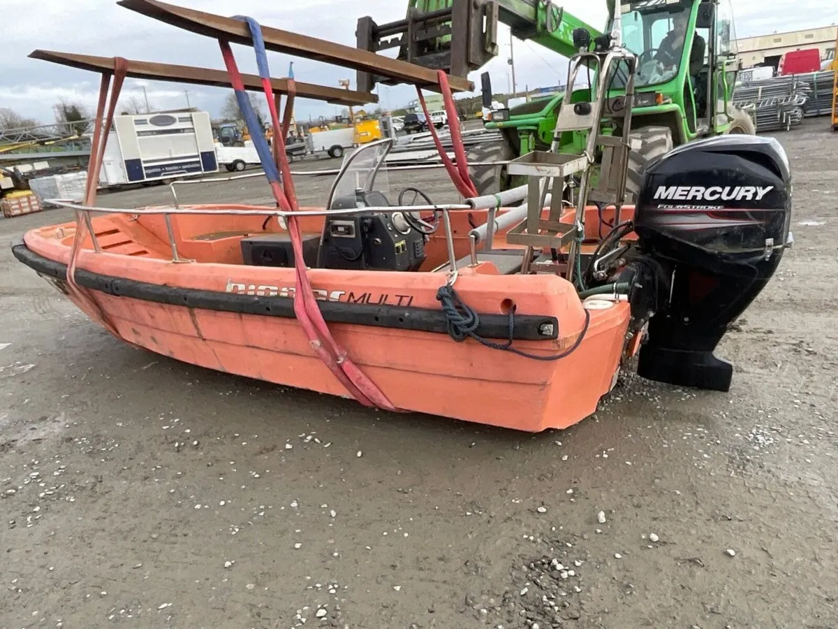 CIPAX PIONER MULTI 8 PERSON BOAT - Image 2