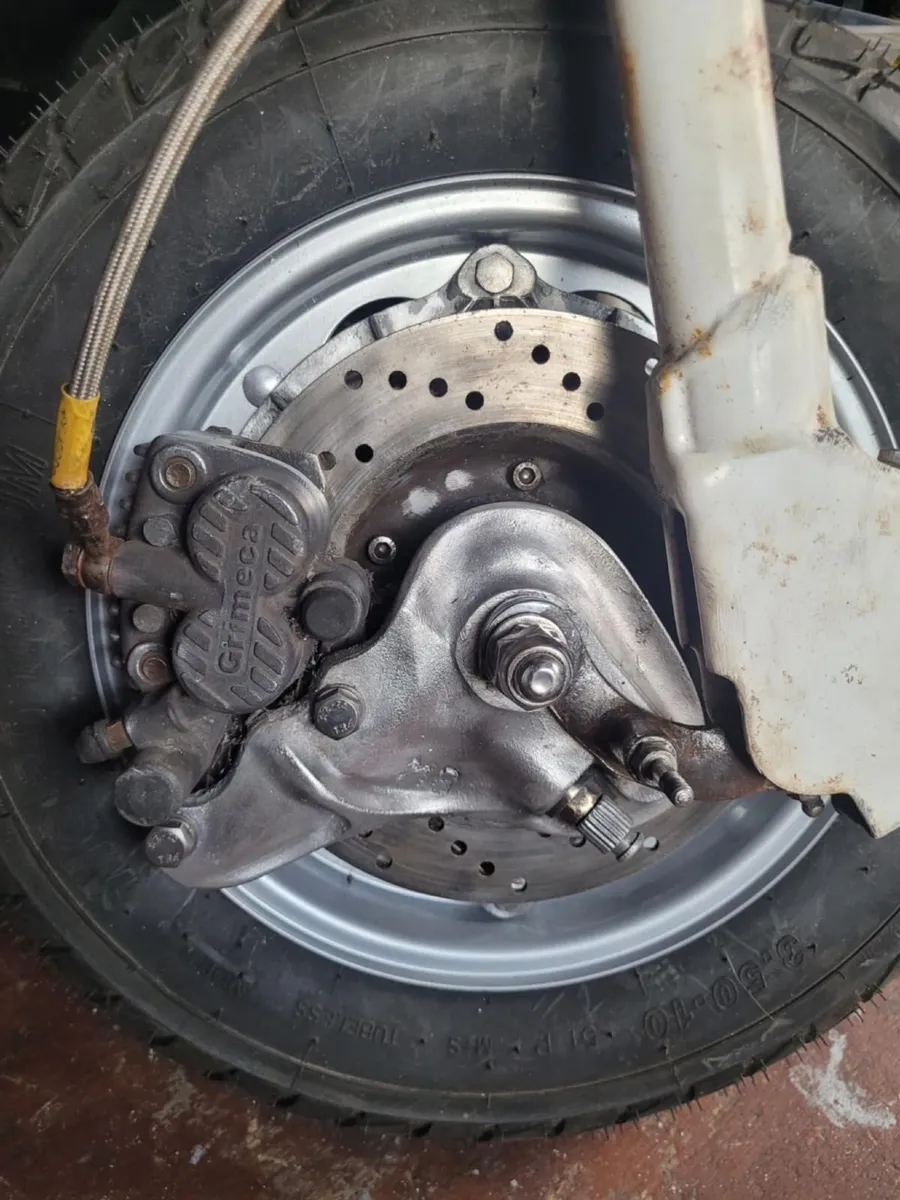 LAMBRETTA  CUTDOWN  1975 SX200 - Image 1