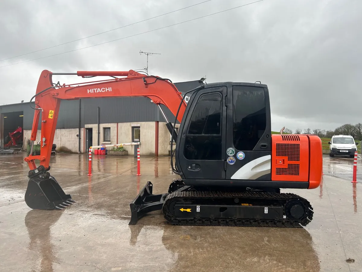 2014 Hitachi Zaxis 60 - Image 4