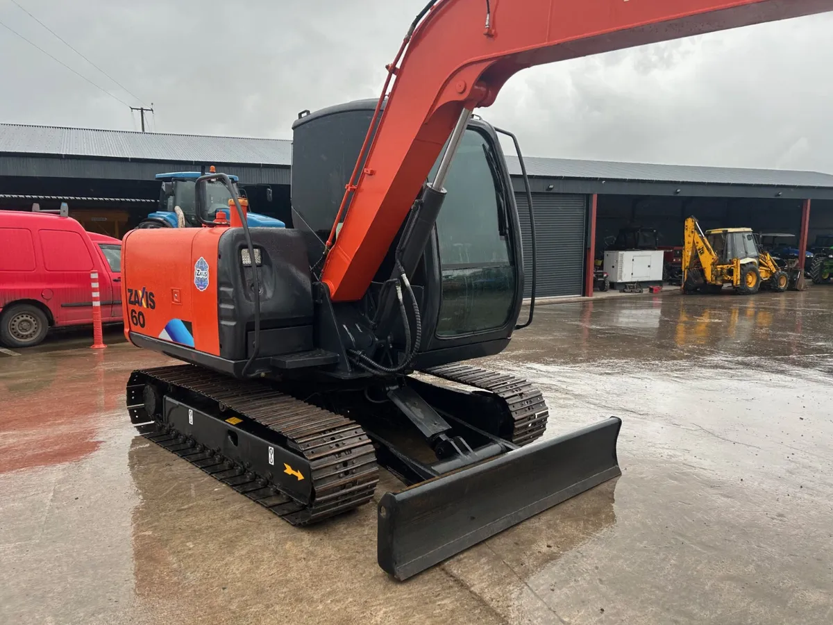 2014 Hitachi Zaxis 60 - Image 2