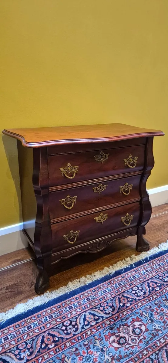 Chest of Drawers - Image 2