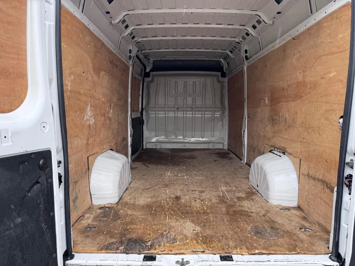 2023 Citroen Relay High Roof Panel Van - Image 2