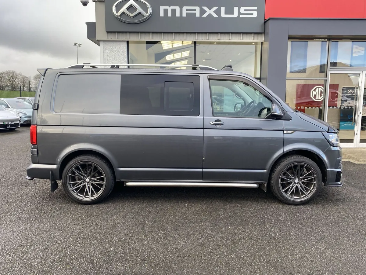Volkswagen Transporter 2019 - Image 4