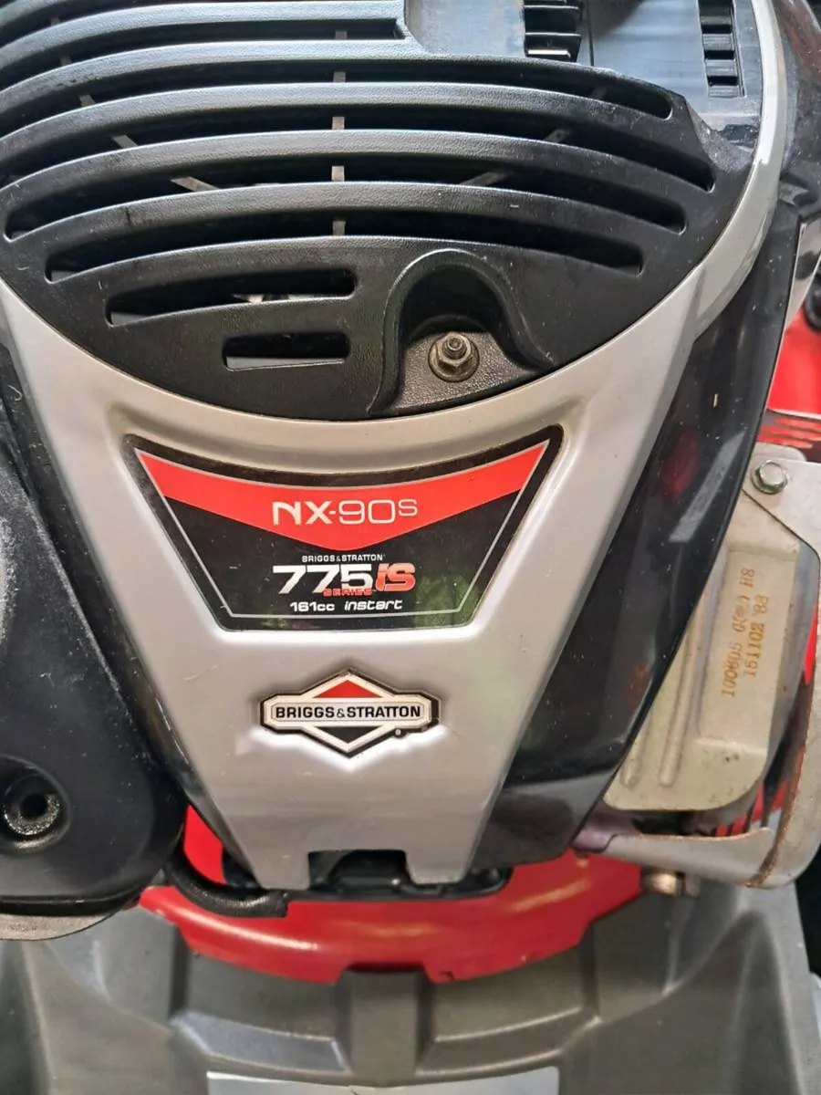 Lawn mower - Image 2