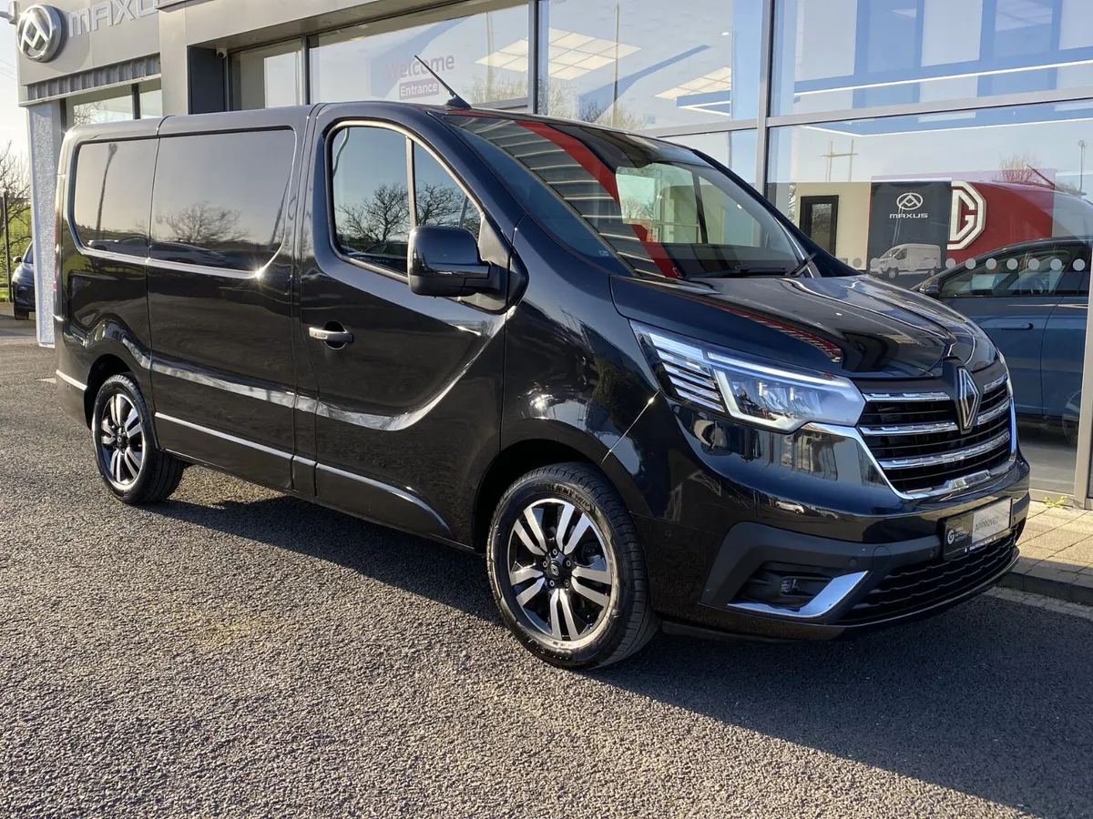 Renault Trafic 2025 - Image 1