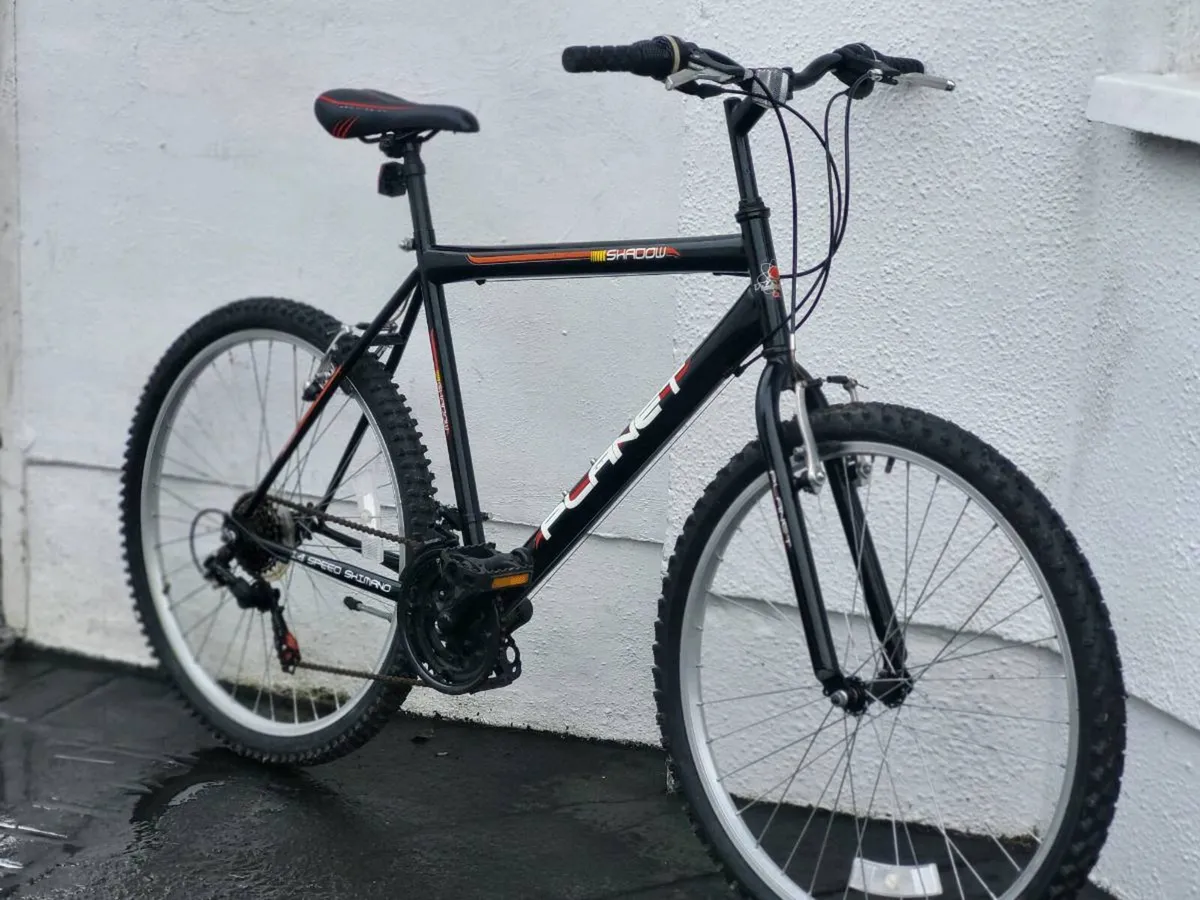 PLANET SHADOW BIKE LIKE NEW SELDOM USED - Image 2