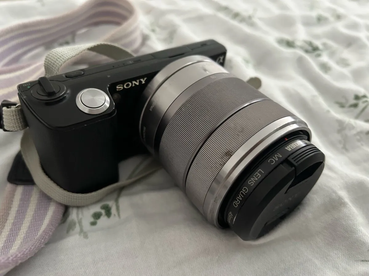 Sony camera - Image 1