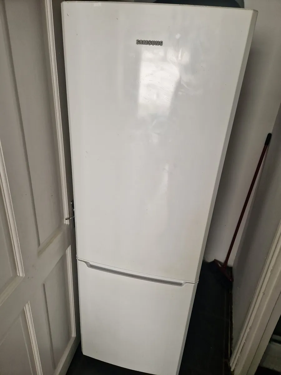Samsung Fridge Freezer - Image 1