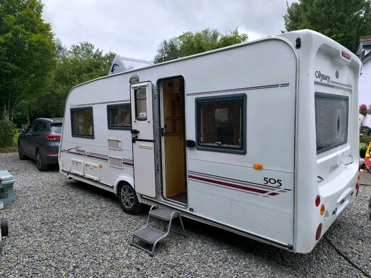 5 Berth Caravan - Image 1