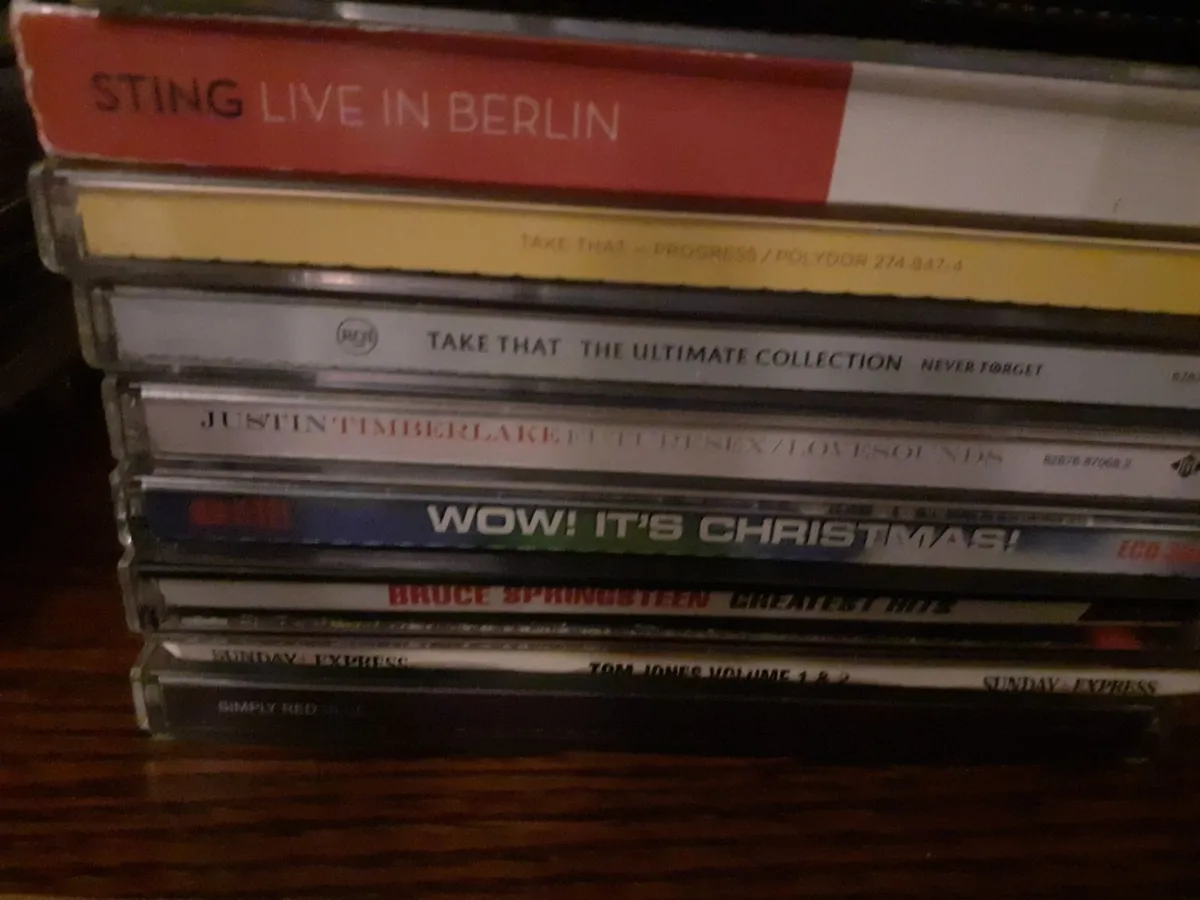 Vinyls and CDs - Image 4