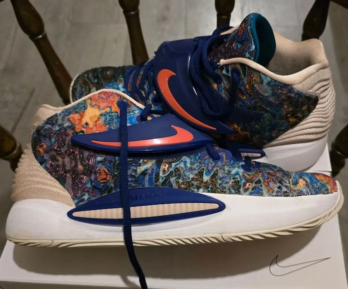 Nike Basketball shoes KD 14's Psychedelic - Image 1