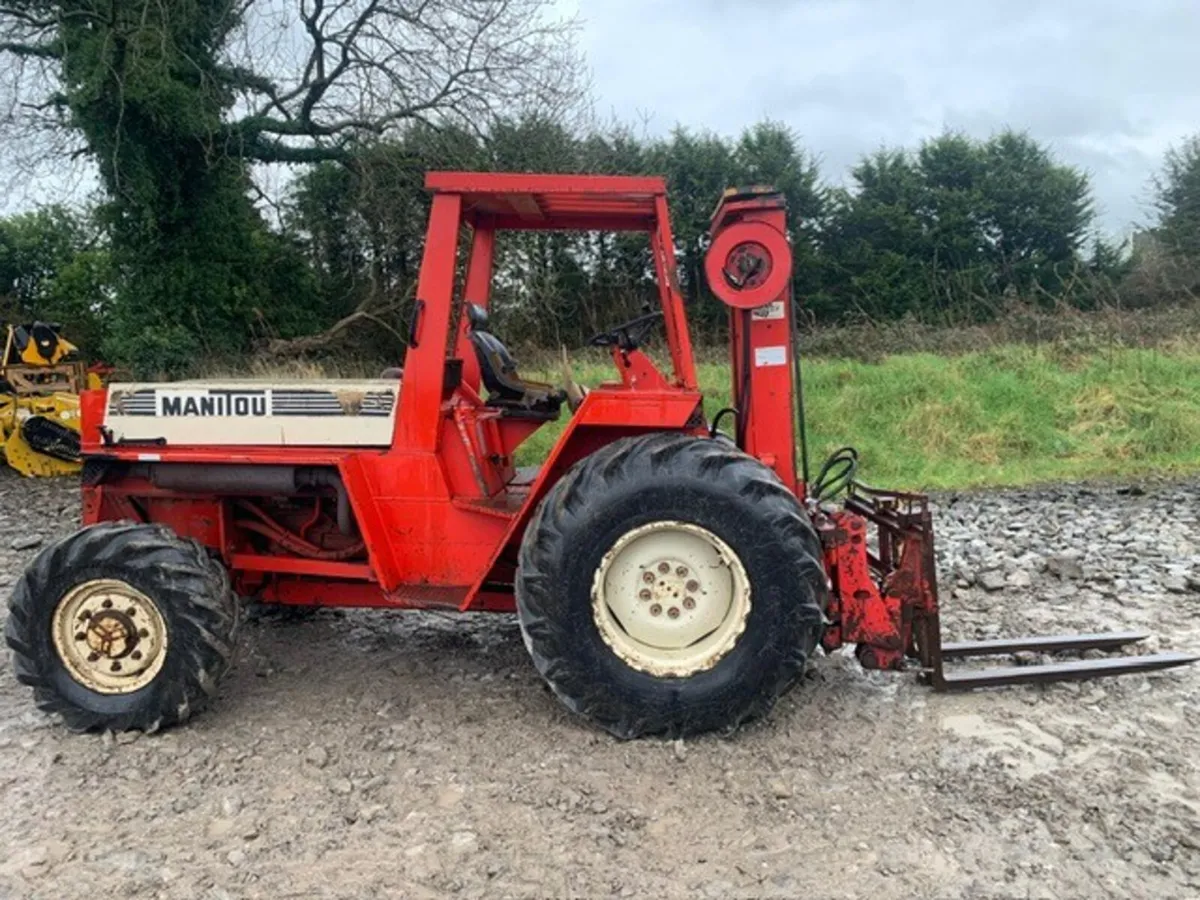 MANITOU 4RM 26PC 4WD FORKLIFT - Image 2