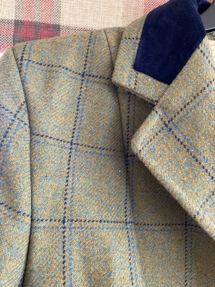 Show jacket - Image 1