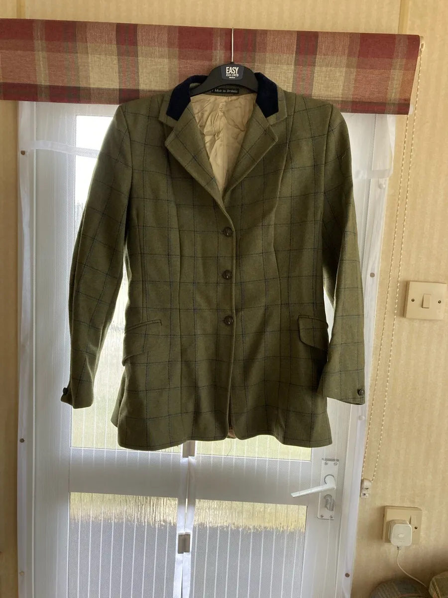 Show jacket - Image 4