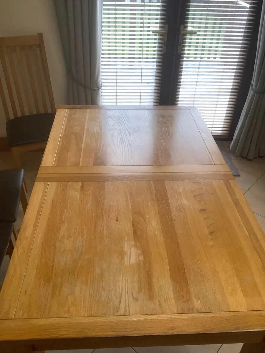 Large dining room wooden table - Image 4
