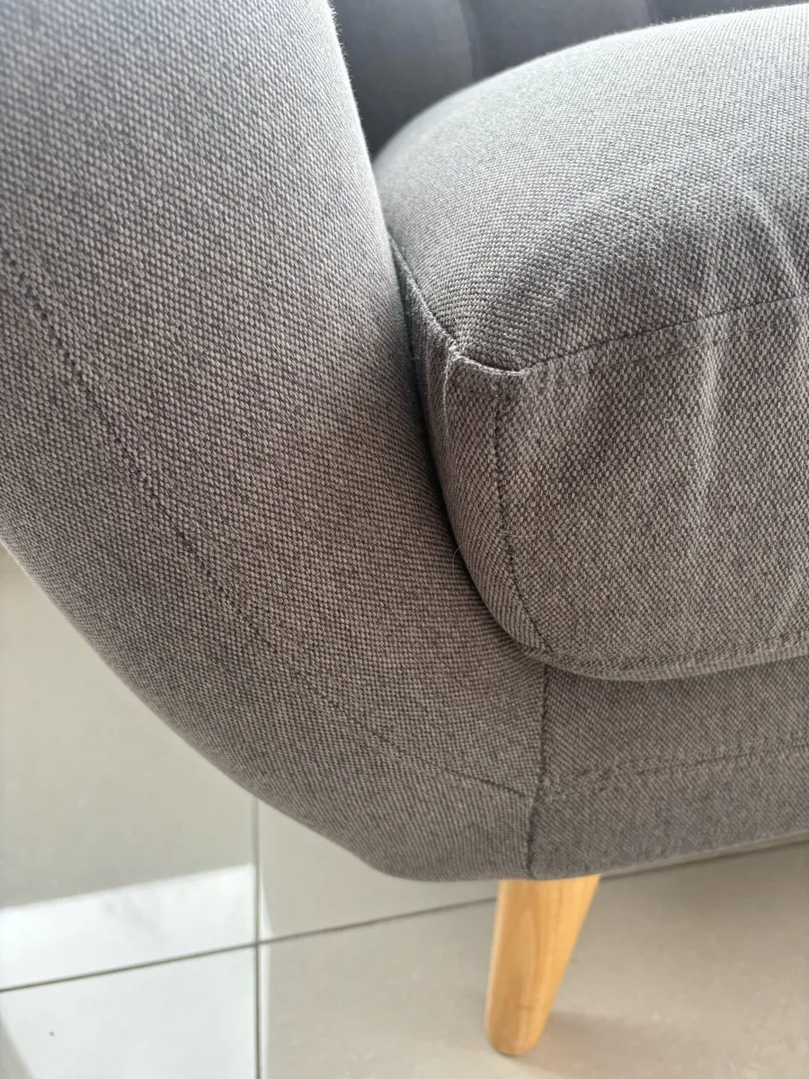 2 seater couch - Image 4